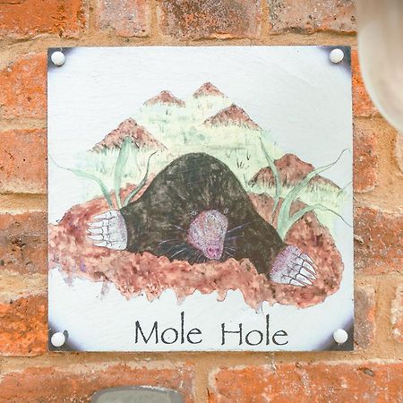 Appartement Mole Hole à Towcester Extérieur photo